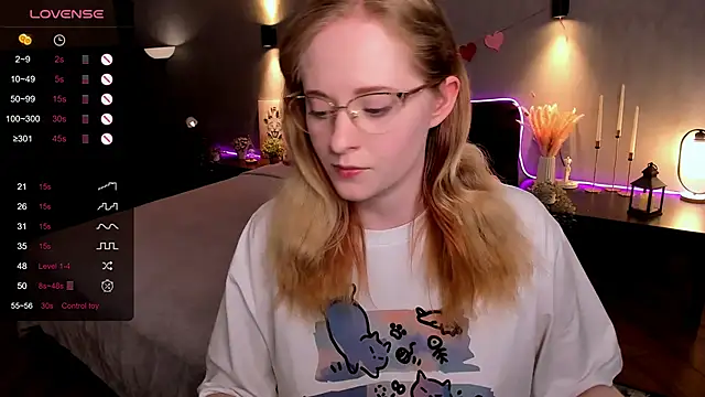 Snapshot of Aemilia_ chatting on June 2026 08:29:01 AM Aemilia online show from June 2026 08:29:01 AM