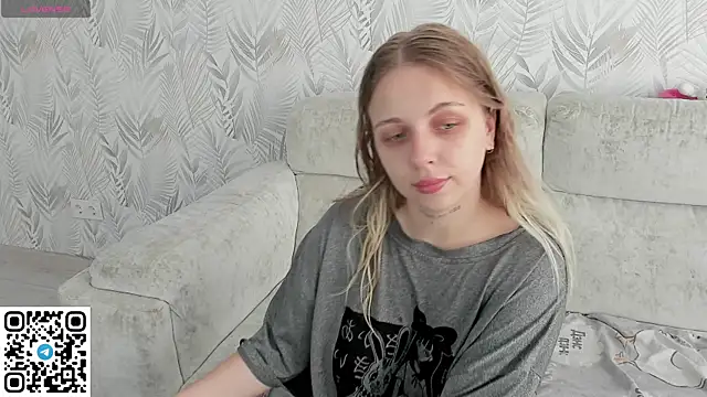 Alice Halle online show from July 2026 03:26:01 AM