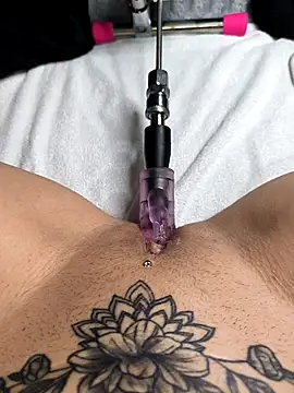 Linalicious online show from January 2026 08:09:02 AM