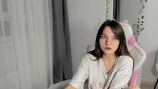 MashkaRay online show from December 2025 02:48:01 PM