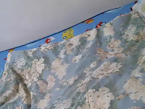 Snapshot of luckieey chatting on October 2025 08:05:02 AM luckieey online show from October 2025 08:05:02 AM