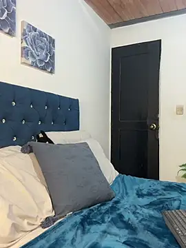 Snapshot of antonelaswete02 chatting on January 2025 11:56:01 PM antonelaswete02 online show from January 2025 11:56:01 PM