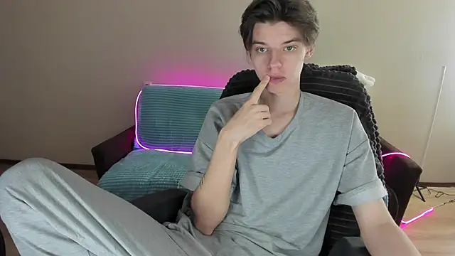 Liam sexy1 online show from December 2024 08:22:02 AM