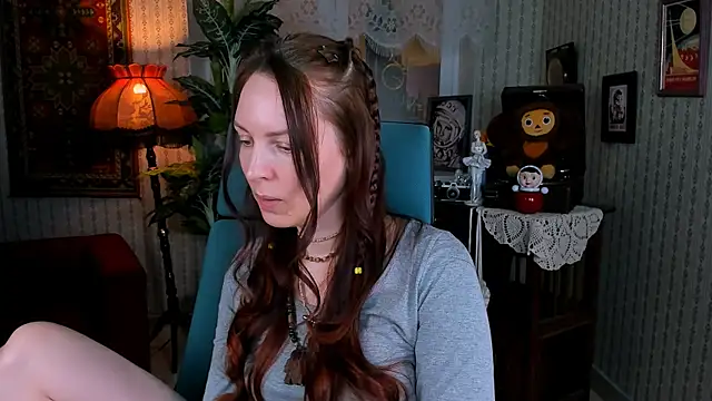 VandaRossi online show from February 2025 12:21:02 PM