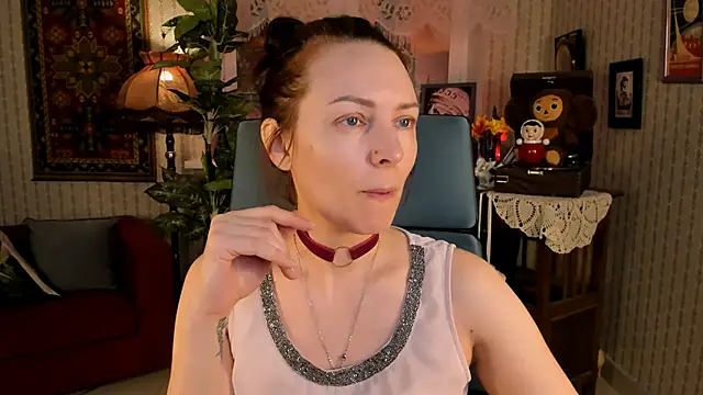 VandaRossi online show from March 2025 09:34:02 AM