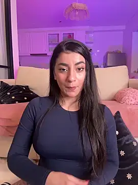 ZoeZayd online show from March 2026 03:12:01 AM