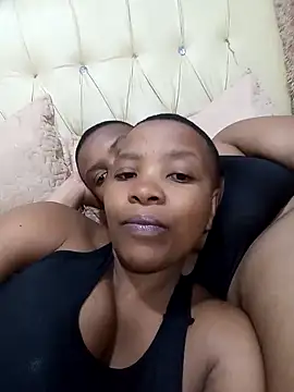 Snapshot of Xxxsluts chatting on January 2025 11:06:01 PM Xxxsluts online show from January 2025 11:06:01 PM