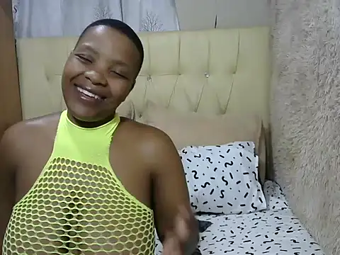 Snapshot of Xxxsluts chatting on January 2025 12:20:01 AM Xxxsluts online show from January 2025 12:20:01 AM