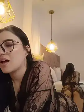 angeel fox online show from July 2026 10:38:01 PM