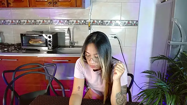 Jules n Gia online show from January 2025 02:06:01 PM