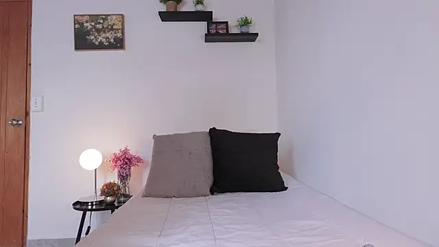 meloddysky online show from April 2026 03:11:01 PM