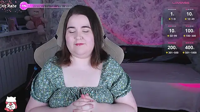 Snapshot of Estelle_Hicks chatting on April 2026 06:53:02 PM Estelle Hicks online show from April 2026 06:53:02 PM