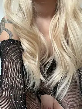 AmaliaMarkova  online show from February 2025 07:44:02 AM