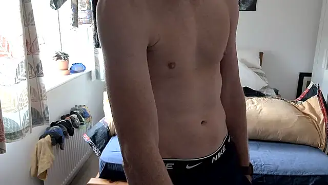 Snapshot of MattySubUK chatting on October 2025 02:18:01 PM MattySubUK online show from October 2025 02:18:01 PM