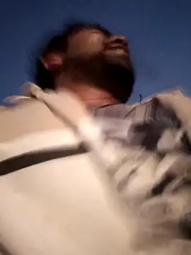 Snapshot of MeFeellove chatting on October 2025 12:36:01 PM MeFeellove online show from October 2025 12:36:01 PM