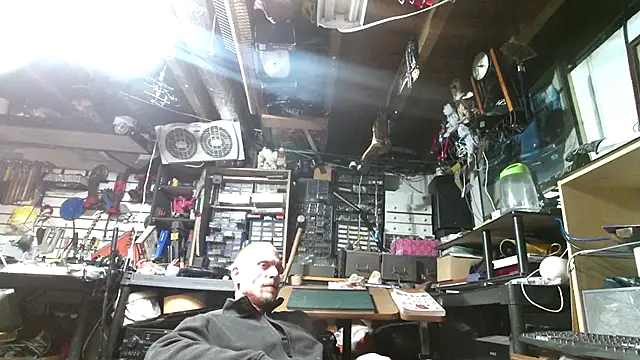 Snapshot of mrwinsalot88 chatting on October 2025 07:09:02 AM mrwinsalot88 online show from October 2025 07:09:02 AM