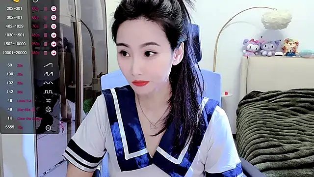 Snapshot of FeiFei-babe chatting on February 2025 02:52:02 PM FeiFei-babe online show from February 2025 02:52:02 PM
