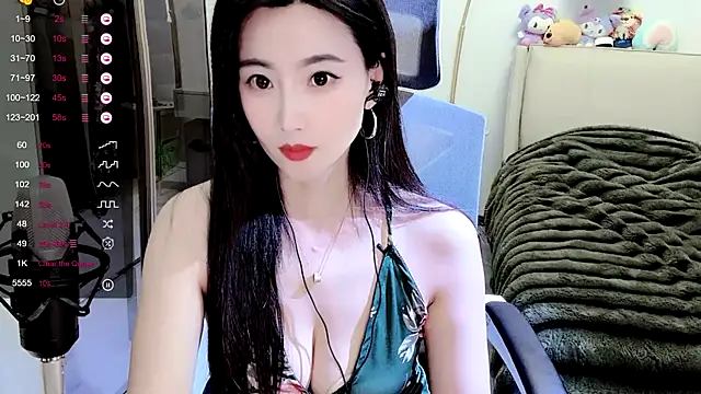 Snapshot of FeiFei-babe chatting on March 2025 02:29:01 PM FeiFei-babe online show from March 2025 02:29:01 PM