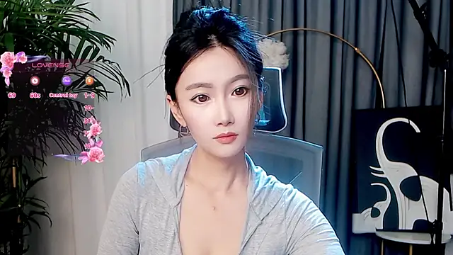 Snapshot of FeiFei-babe chatting on November 2025 03:12:02 PM FeiFei-babe online show from November 2025 03:12:02 PM