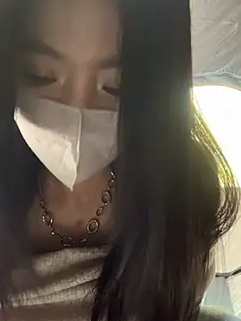 FeiFei-babe online show from April 2026 06:09:02 AM