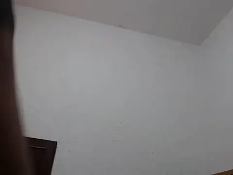 Ian2051 online show from November 2025 12:32:01 AM