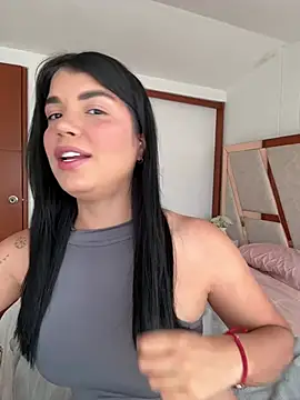 emma lopes online show from June 2026 07:36:01 PM