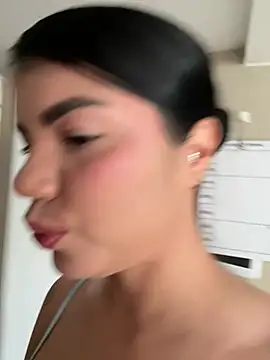 emma lopes online show from July 2026 02:04:02 PM
