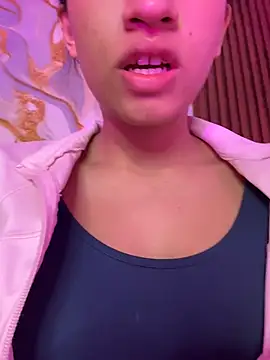Snapshot of Dalia_asad chatting on June 2026 07:41:01 PM Dalia asad online show from June 2026 07:41:01 PM