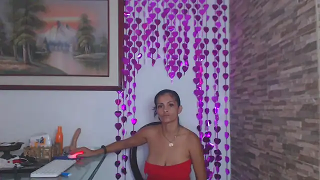 brigitht online show from March 2025 07:31:01 PM