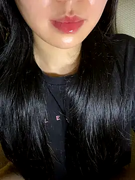 minmin2kk5 online show from December 2025 01:11:01 AM