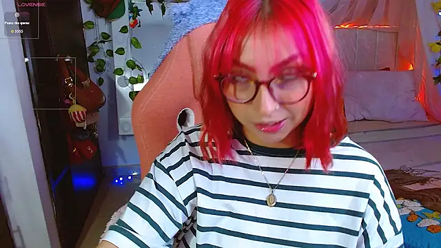 Littlerouse  online show from April 2026 09:13:01 AM