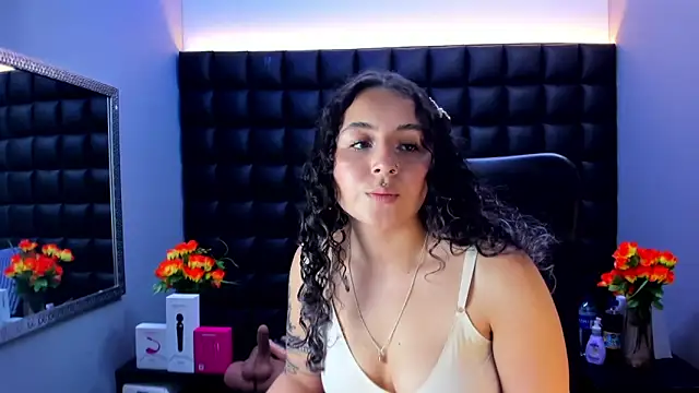 Snapshot of celeste_blue69 chatting on May 2026 03:15:02 AM celeste blue69 online show from May 2026 03:15:02 AM