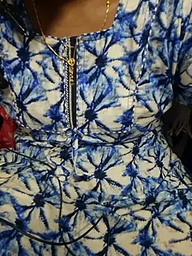 Janavi-janu online show from November 2025 09:33:01 AM