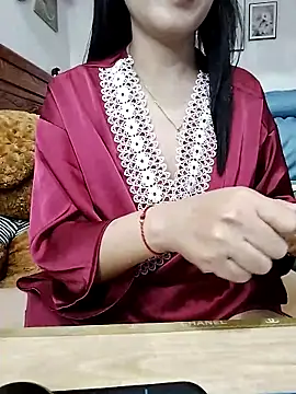 Snapshot of cream1299 chatting on February 2025 05:23:01 AM cream1299 online show from February 2025 05:23:01 AM