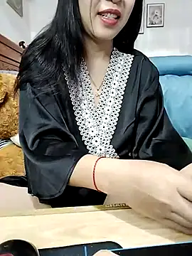 Snapshot of cream1299 chatting on March 2025 08:53:01 PM cream1299 online show from March 2025 08:53:01 PM