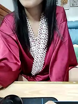 Snapshot of cream1299 chatting on March 2025 09:48:01 PM cream1299 online show from March 2025 09:48:01 PM