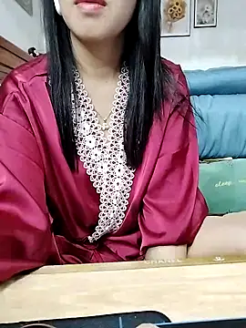 Snapshot of cream1299 chatting on March 2025 12:50:02 AM cream1299 online show from March 2025 12:50:02 AM