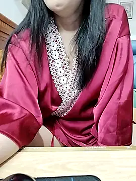 Snapshot of cream1299 chatting on March 2025 09:29:02 PM cream1299 online show from March 2025 09:29:02 PM