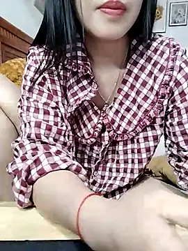 Snapshot of cream1299 chatting on March 2025 09:21:01 AM cream1299 online show from March 2025 09:21:01 AM