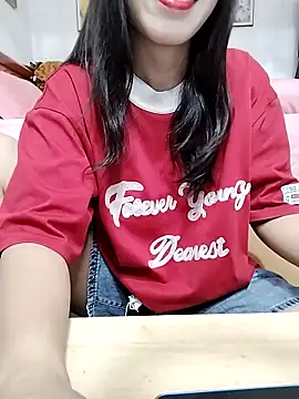 Snapshot of cream1299 chatting on September 2025 09:54:01 AM cream1299 online show from September 2025 09:54:01 AM