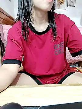 Snapshot of cream1299 chatting on November 2025 11:54:01 AM cream1299 online show from November 2025 11:54:01 AM