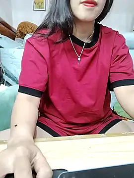 Snapshot of cream1299 chatting on December 2025 09:03:01 AM cream1299 online show from December 2025 09:03:01 AM