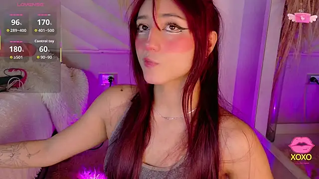 miia  baker online show from November 2025 12:27:01 PM