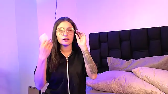 Elecktra sweet online show from November 2025 08:00:01 PM