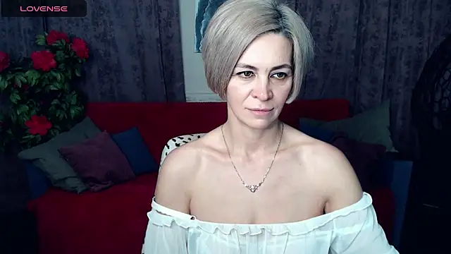 Snapshot of Blonde_lola444 chatting on January 2025 02:28:02 AM Blonde lola444 online show from January 2025 02:28:02 AM