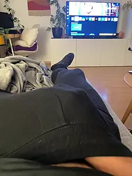 Banana Boy online show from February 2025 09:09:01 PM