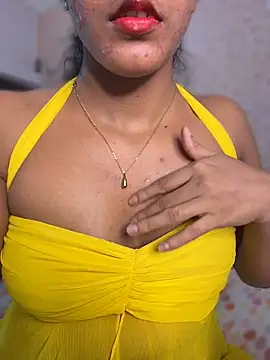 Snapshot of Goddess_sneha chatting on June 2026 04:18:02 PM Goddess sneha online show from June 2026 04:18:02 PM