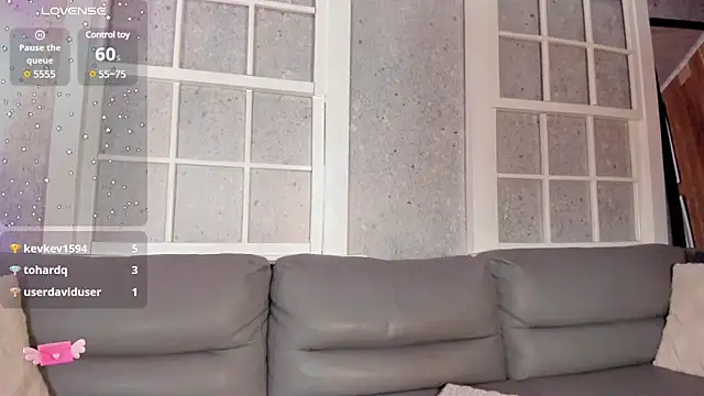 Aprillbrunette online show from January 2025 05:24:01 AM