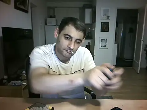 Snapshot of mihaimichael chatting on July 2026 10:06:02 PM mihaimichael online show from July 2026 10:06:02 PM