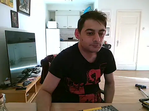 Snapshot of mihaimichael chatting on August 2026 06:26:02 AM mihaimichael online show from August 2026 06:26:02 AM